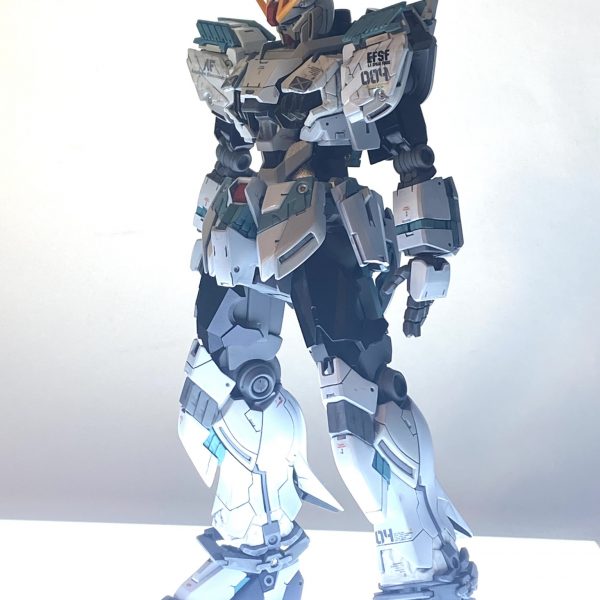 陸戦型ナラティブガンダムC装備