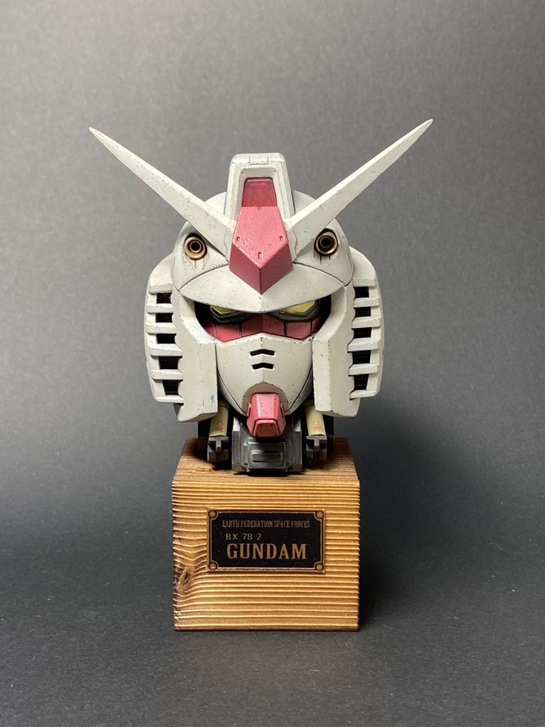 フェイス部分を上げて奥まらせたら頬部分の厚みを厚くしたくなり、