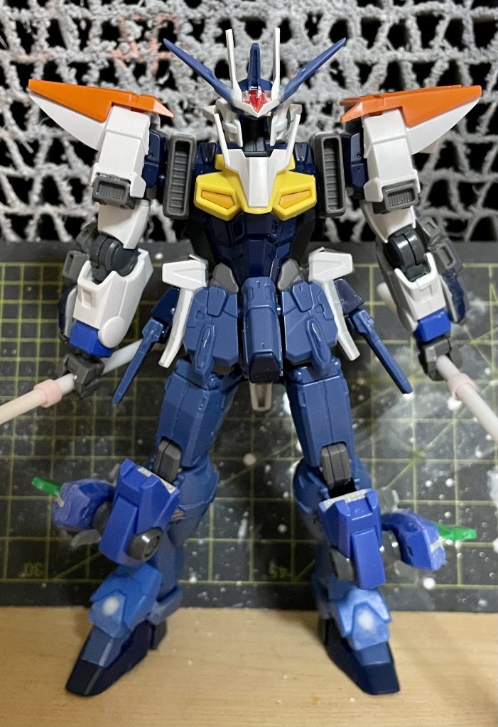 塗装前の正面ですこの段階でも意外と色合いがまとまってます。