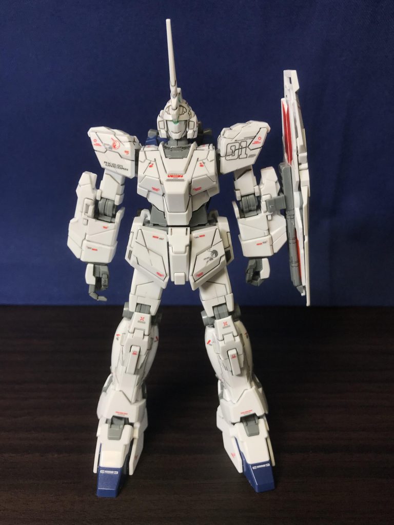 素立ち、正面から。このキットは、ビームマグナムが付属せず…武装は同デストロイモードを購入するしかないのが残念。(´ཀ`