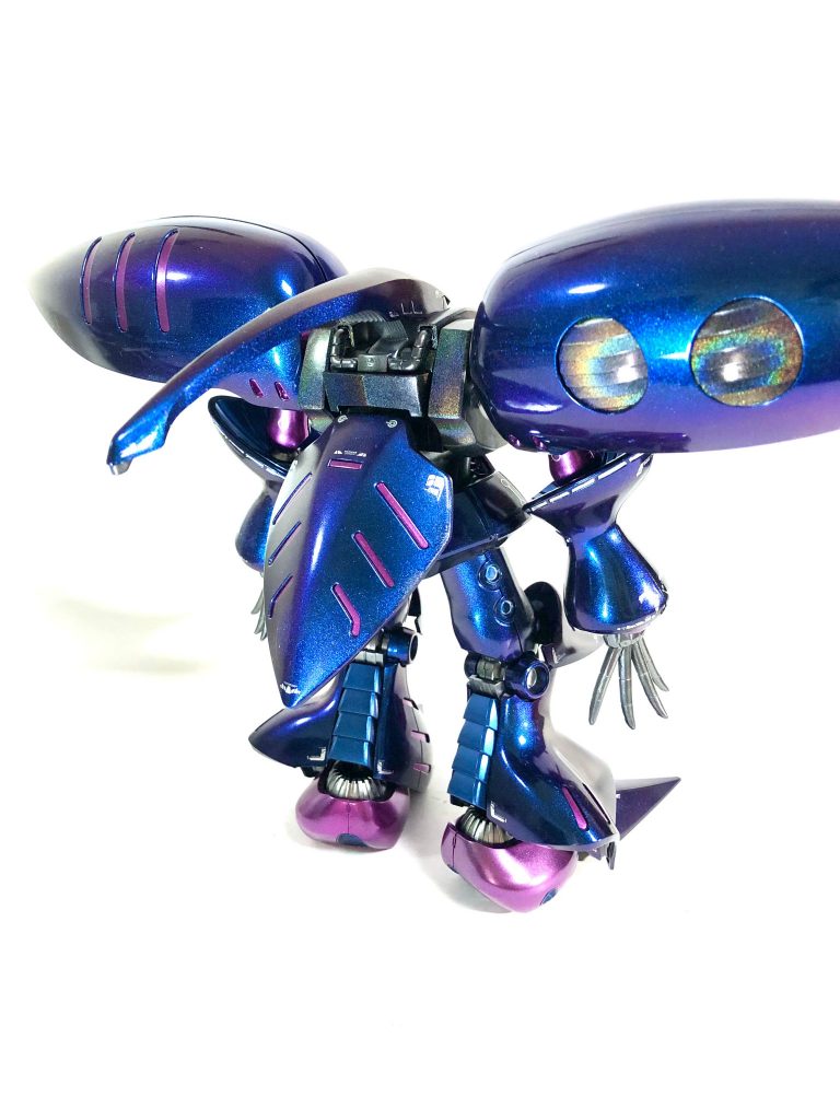 リアなるべく原色に近く、かつ偏光させるよう心がけました。