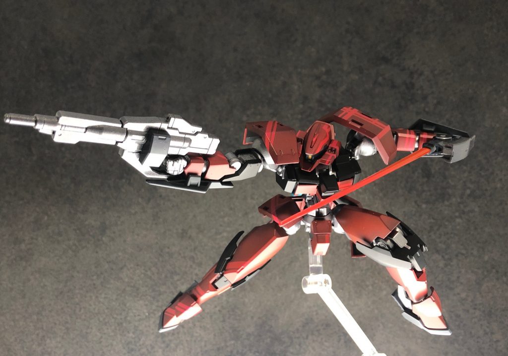 一応130mmライフルもあるが、戦闘中にしょっちゅう捨てる。