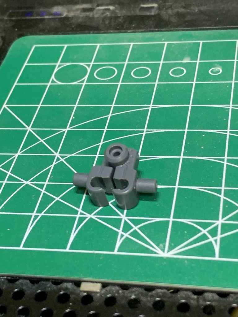 予備のビームサーベルラックの正体。