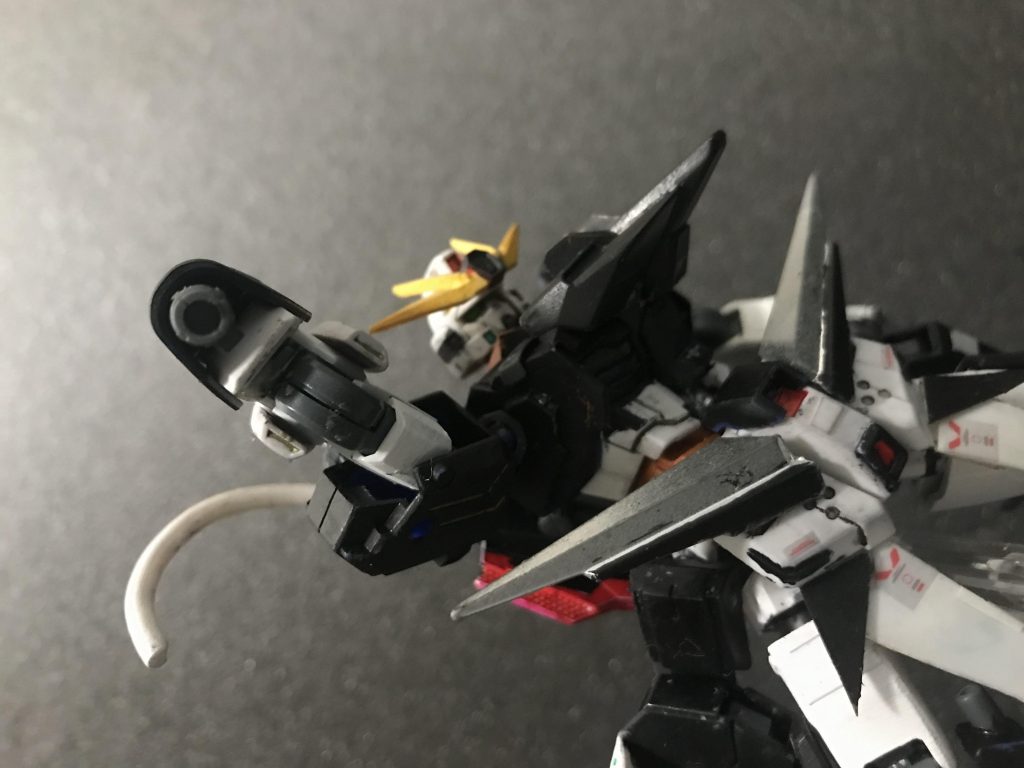 腕部グレネードランチャー