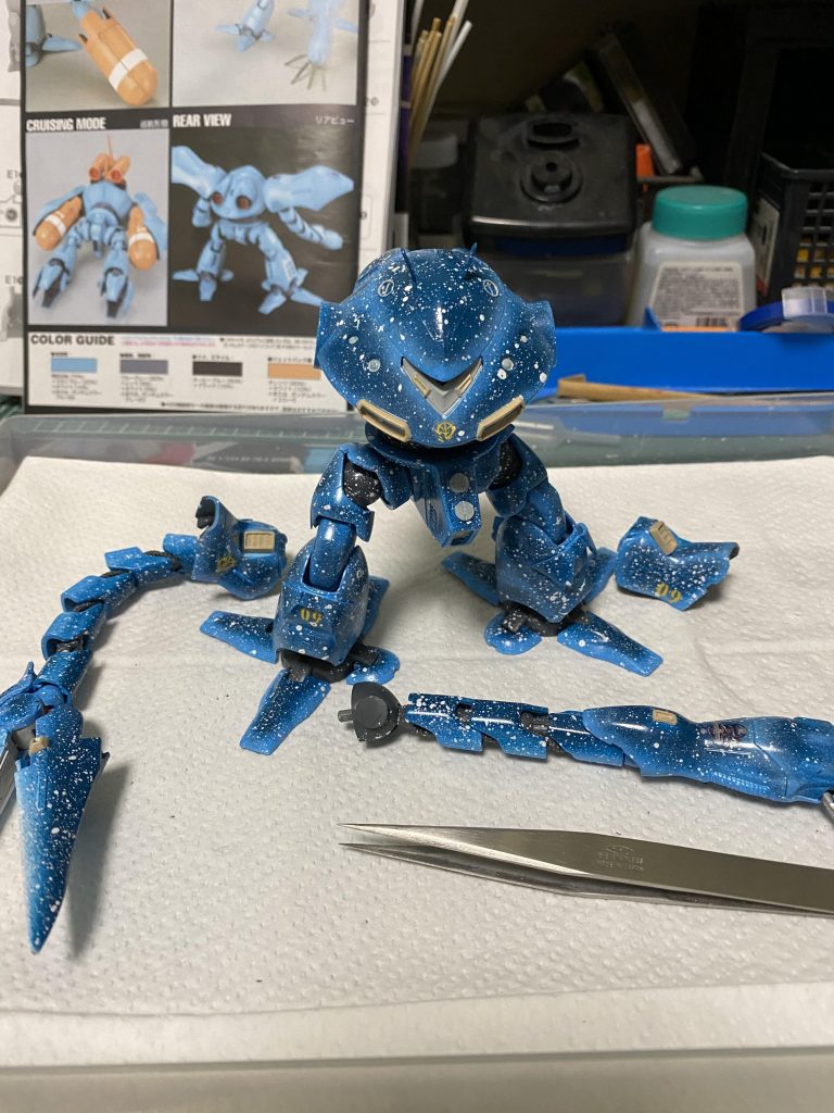 部分塗装及びデカール作業!あまり多く貼りません。