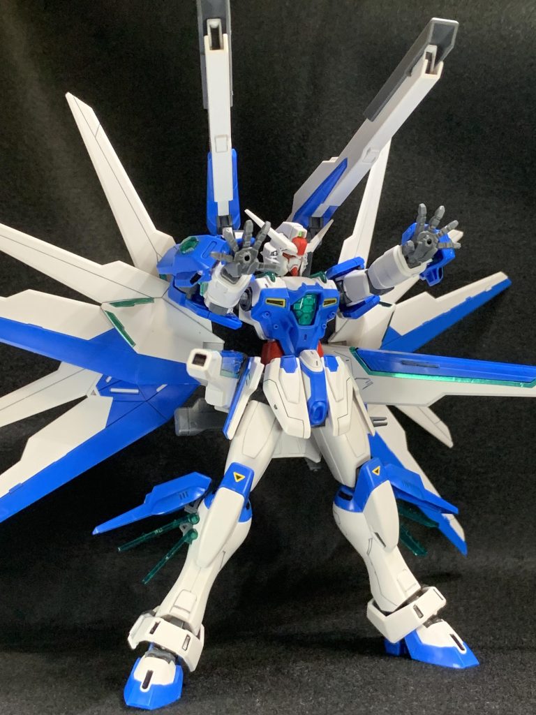 ガンダムヘリオス–4枚目/制作者：ぼんぼやG(げ〜)