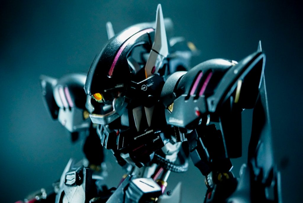 黒背景でｸﾞﾎﾟｫｰﾝ