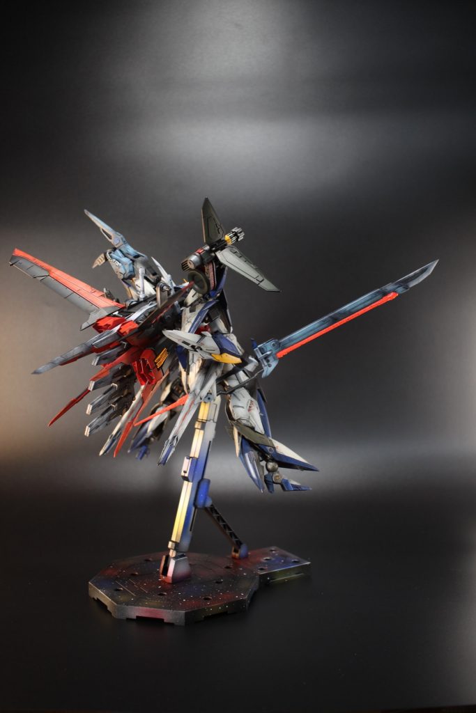 パーフェクトエクリプスガンダム–5枚目/制作者：ロクイチ