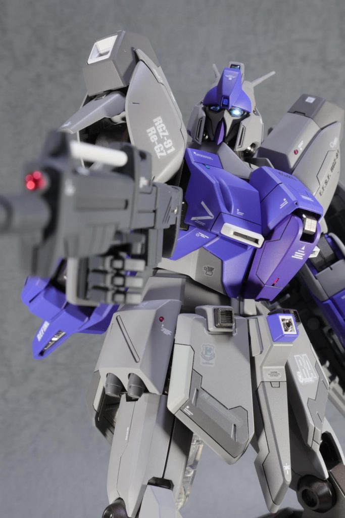 センサー類は偏光シールで表現。良く光を拾ってくれます。