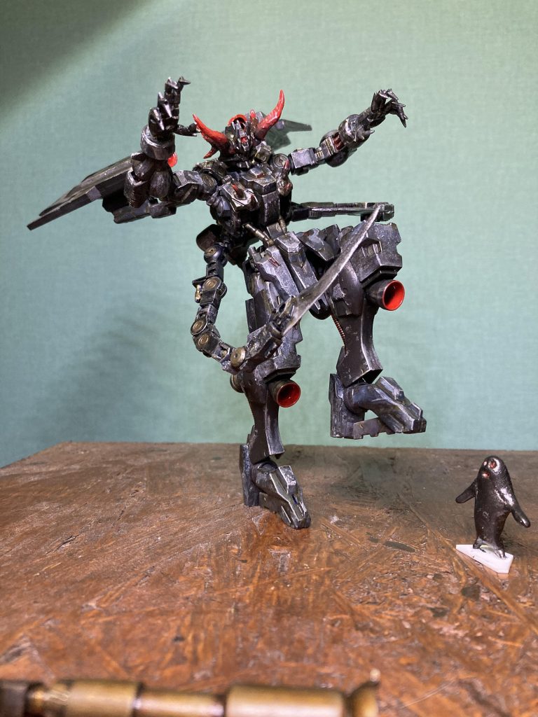 片足立ちでバランステスト。バランス悪く武装を盛っても『自立出来る事』が変なこだわり。以上、アピールショットでした🙂以下、制作行程です　　　　　🙃