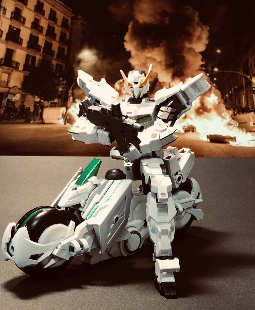 混乱する現場に颯爽と登場？