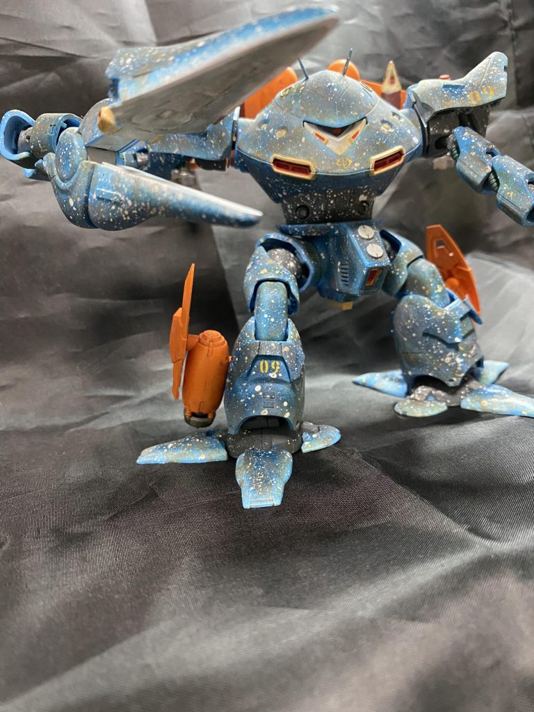 右腕!長くした腕と大型グラップルに換装!シオマネキのオスですね。