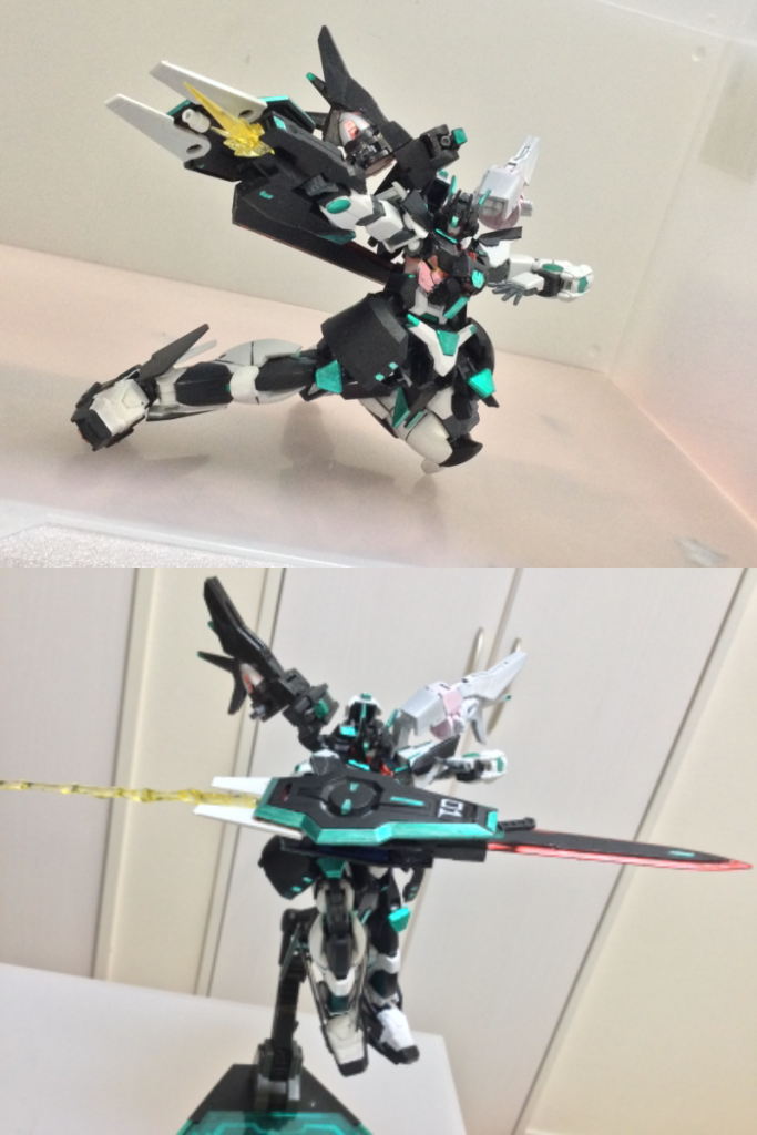 〈固定武装〉《GNビームクリンゲ》                      左腕部に搭載された高出力レーザーブレード。射程が長いため、扱いにはパイロットの実力が伴うが、その分ビームサーベルとも劣らない火力を有している《アーマーシュナイダー》                     小型実体剣アーマーシュナイダー計3本装備。 つま先部やGNシールド改にも隠されており、接近戦の対応力に長けている。