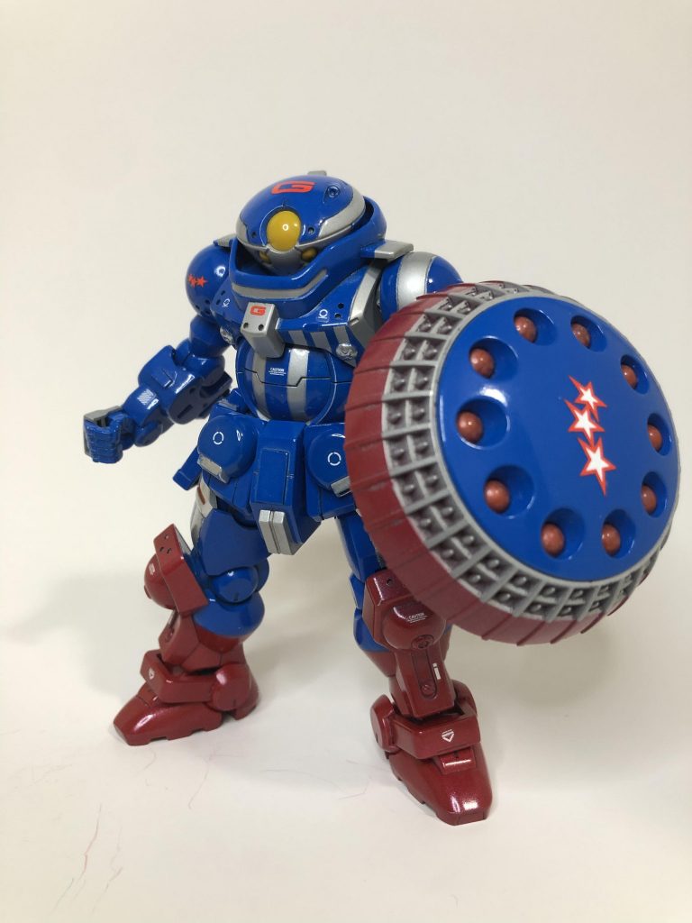 光沢トップコートを使いコンパウンドで地道に磨いて艶出しグリモア部隊の一作目としていいモノが作れました次はレッドベレーだ