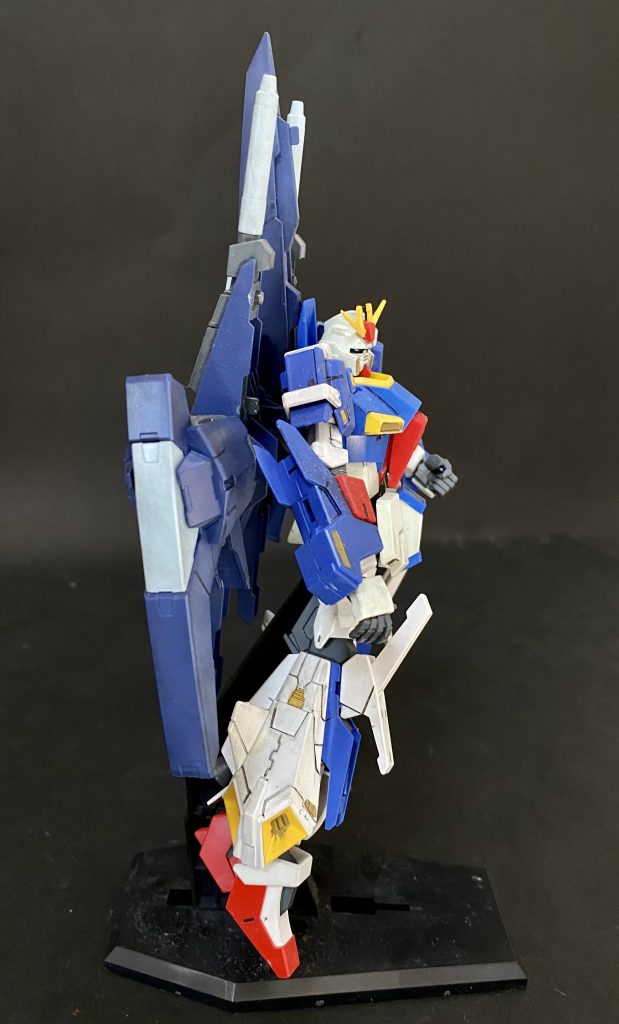 塗装はミキシングにしては珍しく墨入れ、部分塗装、トップコートのみの簡単フィニッシュです。