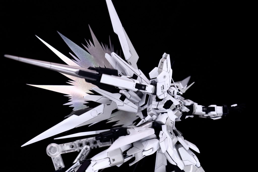 「ドッズランス」DHからの流用。胸部フラッシュアイも同様。