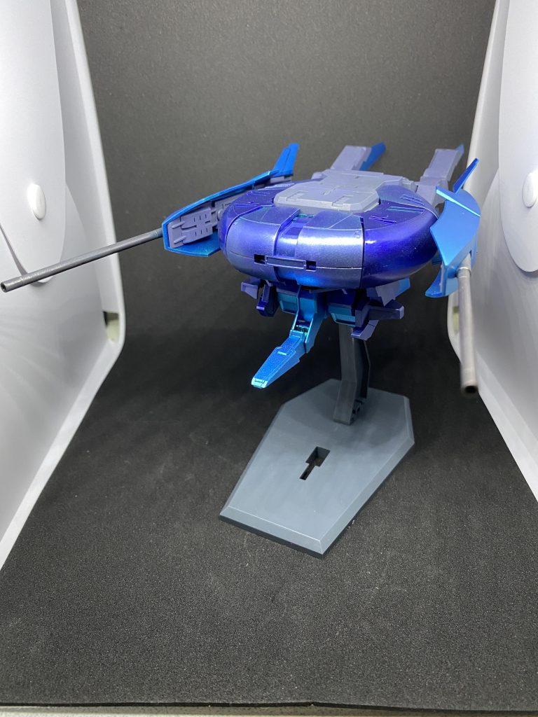 変形させてから気付きましたが、肩部分だけ色が濃くなってるんですね…まぁかっこいいのでよしとしましょう笑笑