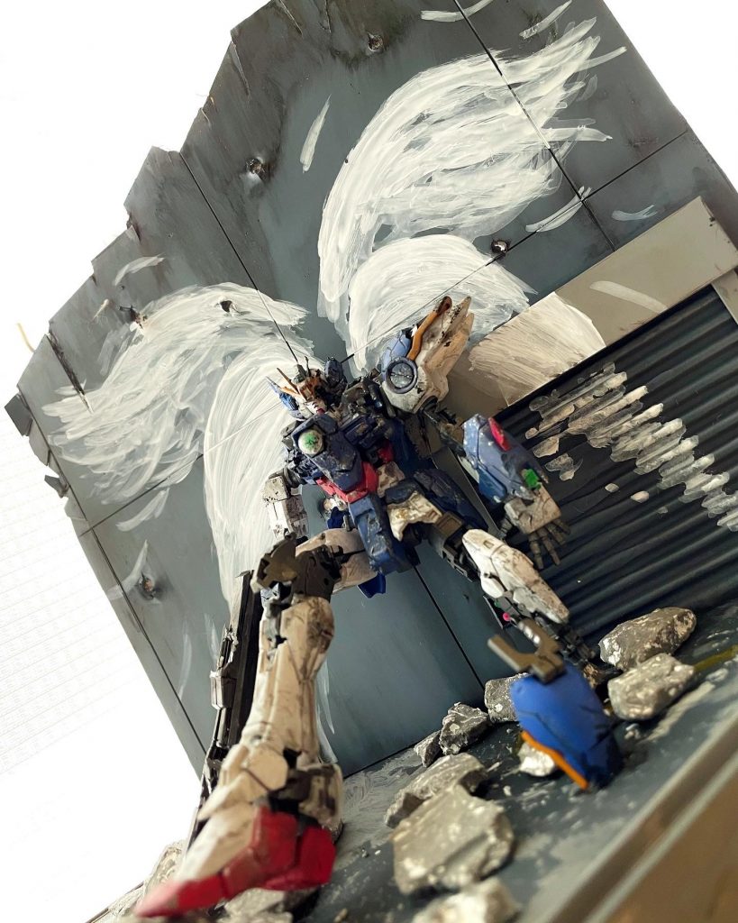 今回はダメージや壊れた建物の表現に挑戦してみました。単に汚くならないようにしたつもりですが中々バランスが難しかったです。