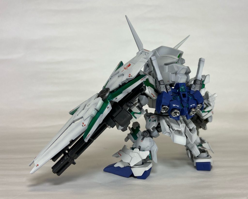 バックショット気味で。今回はバーニア内はあえて塗り分けずシンプルに。