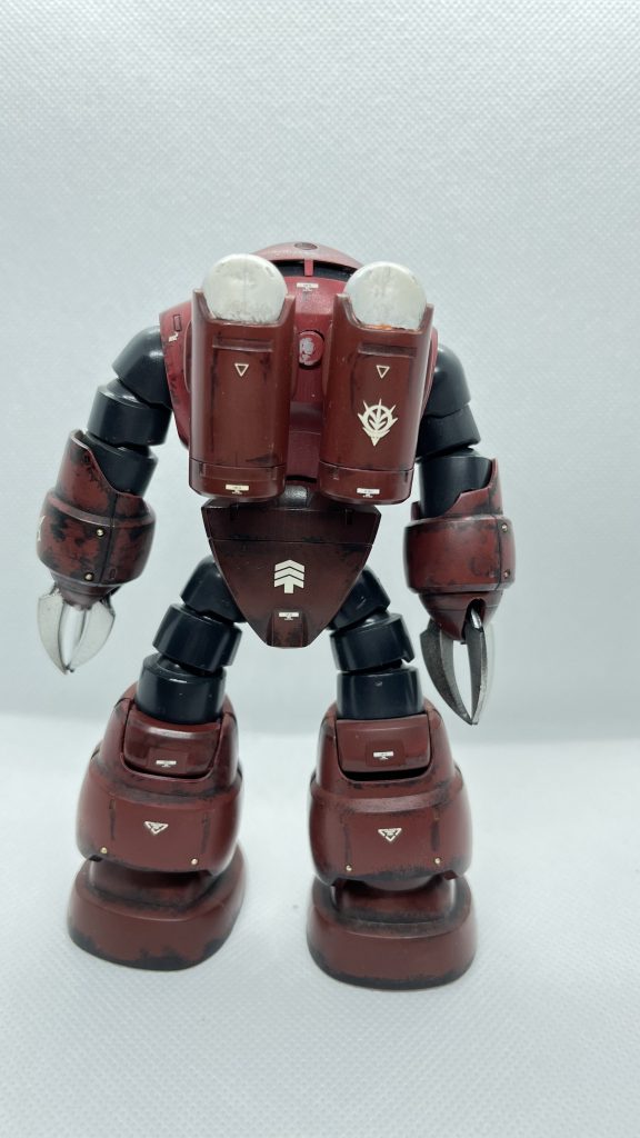 LED仕込んでます。ボタンは剥げてるとこ