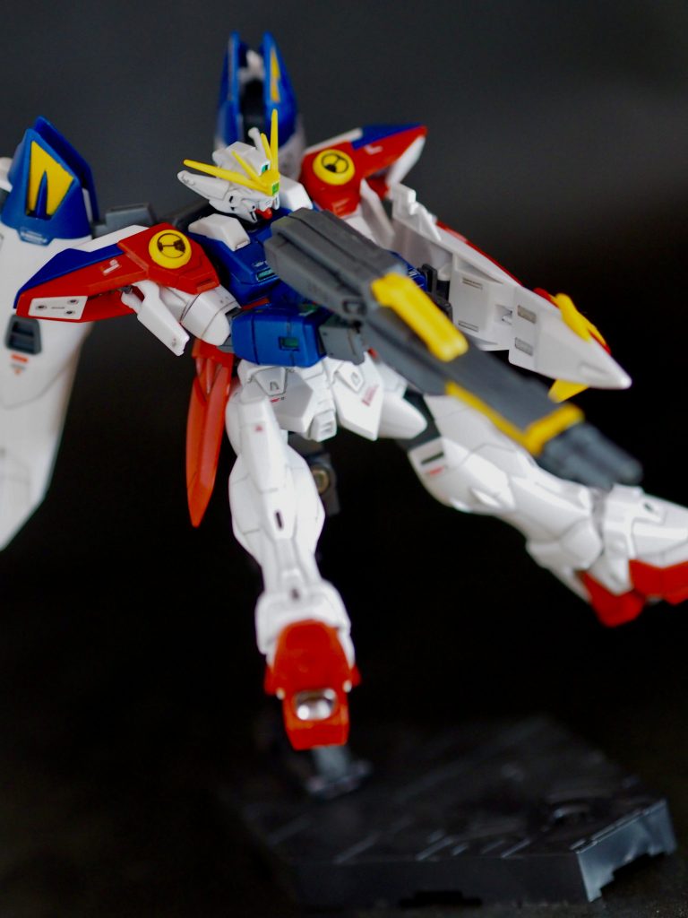 ウィングゼロらしいポージング。