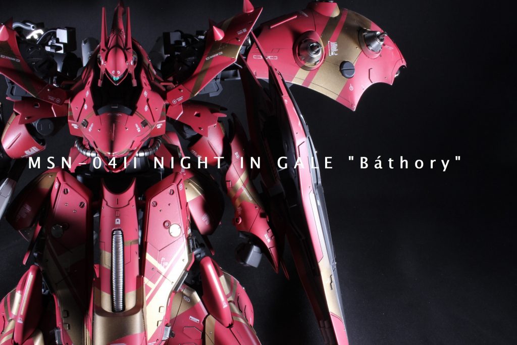 「NIGHTIN GALE」ではなく「NIGHT IN GALE」にしたのは、「ナイチンゲール」と「強風の夜」のダブルミーニングにしたかったから。以上です！よろしくご査収ください😇 