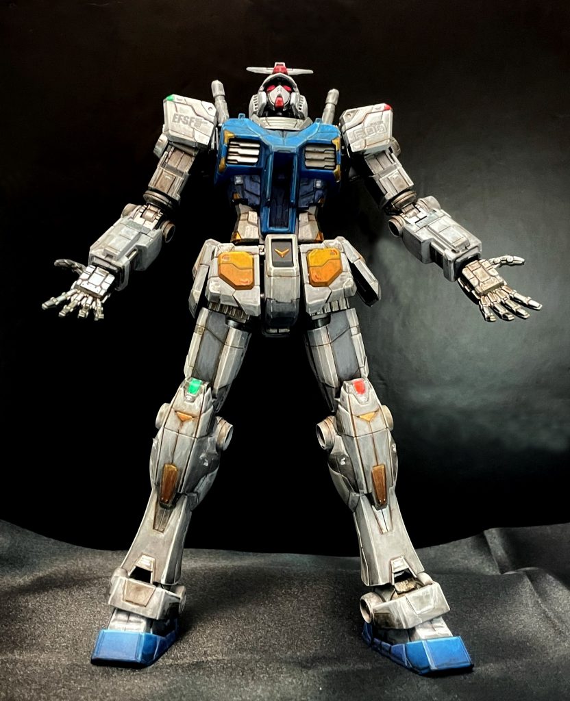 そして、そして、可動が恐ろしくすんばらしい〜✨結構可動域が広くて、トイ太郎は、ポージングが楽しくて、つい夢中に😁夢中になるあまり、作業が進まない日もありました😝