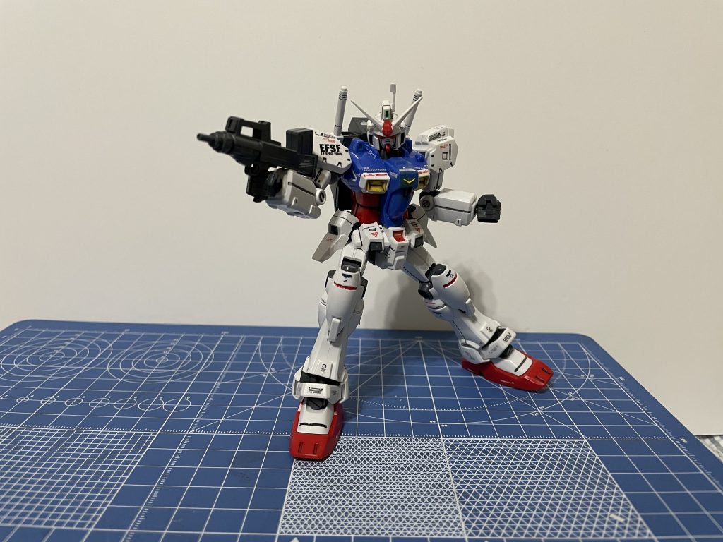 HGUC RX-78 ガンダム試作1号機 ゼフィランサス–2枚目/制作者：朝倉千代子