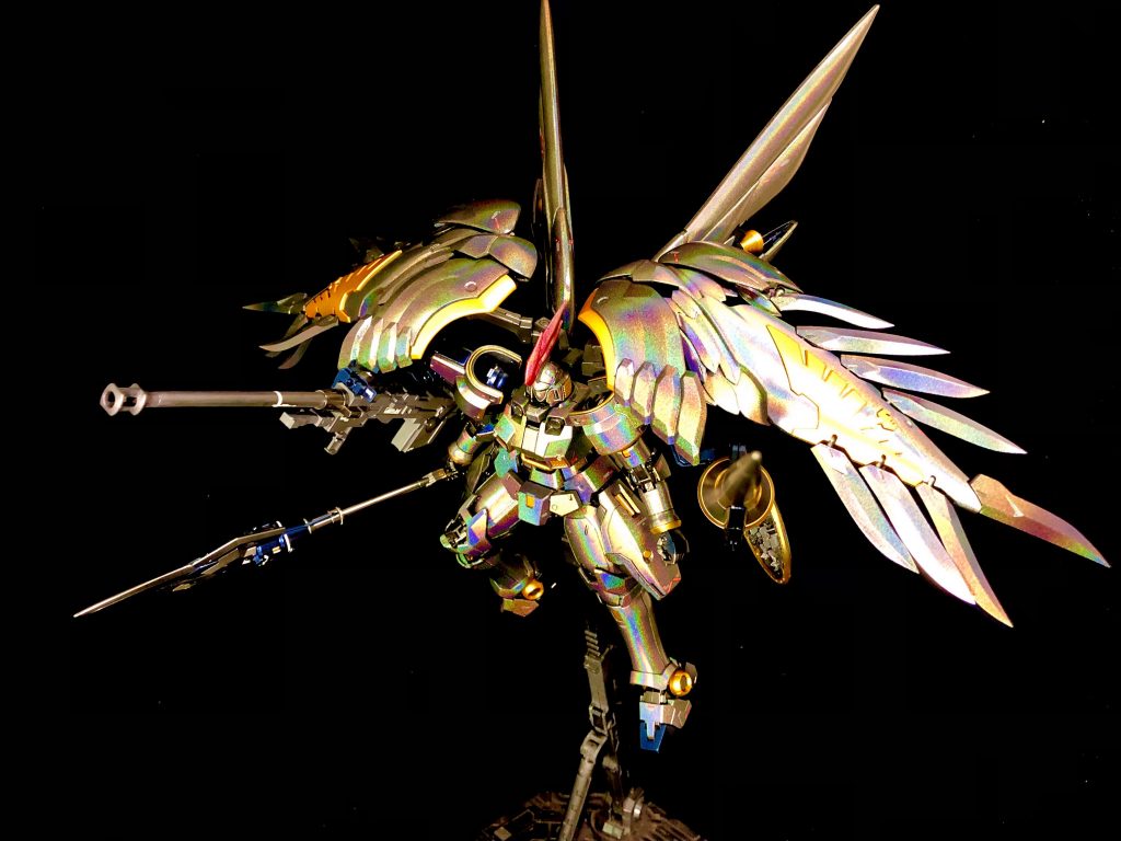 今回も埃との戦いで、磨き、重ね塗り、等今までの技術の集大成となりました。