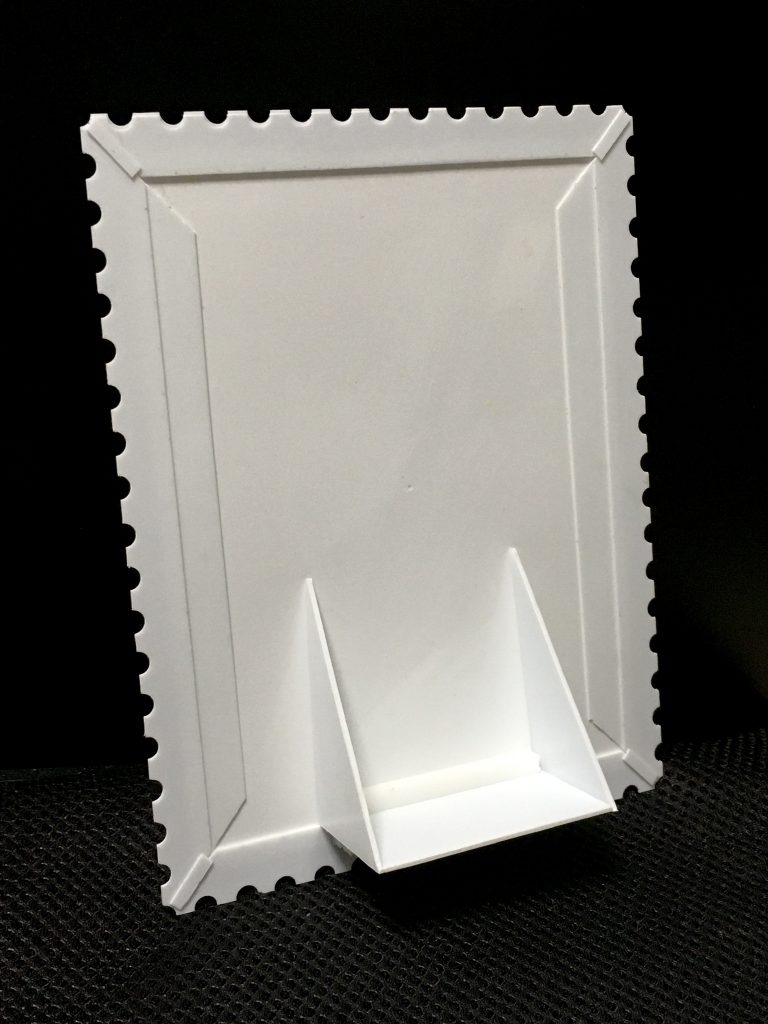 後ろから。プラ板で作りました。