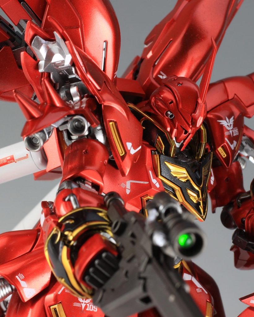 RGはキレイに塗るだけでもカッコよくていいですよね。大好きな機体で大満足です。