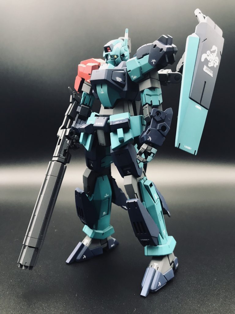 この作品がガンスタさん投稿10体目です。作品投稿の場を設けて下さり、ガンスタさんには感謝です。今年もあとわずか。皆さん良きガンプラライフを楽しみましょう！最後まで閲覧ありがとうございました😊