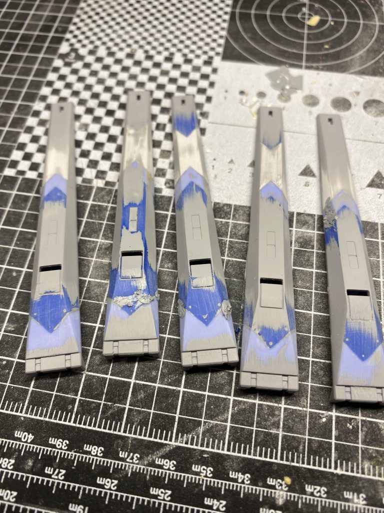 モールド埋め作業。控えめに言って地獄でした