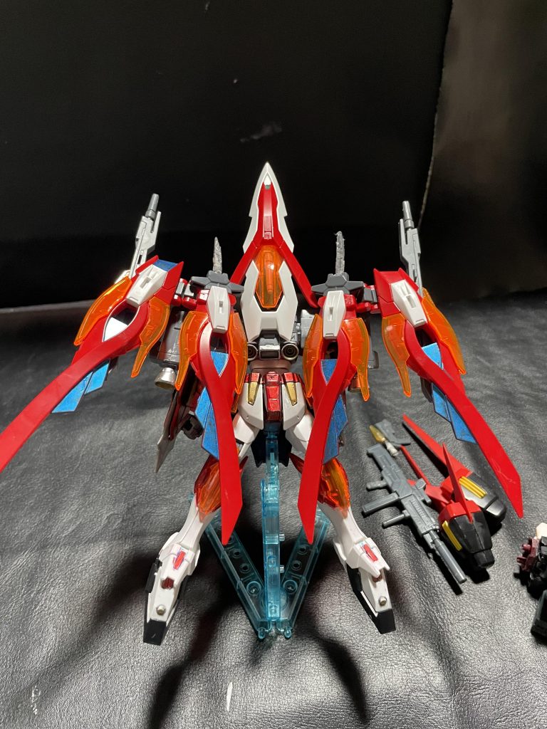 一応デスサイズですが変形も可能になってます。