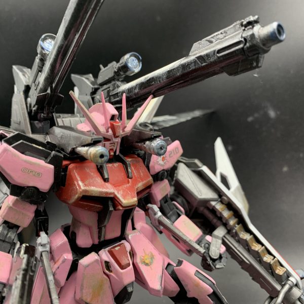 ストライク・ルージュ