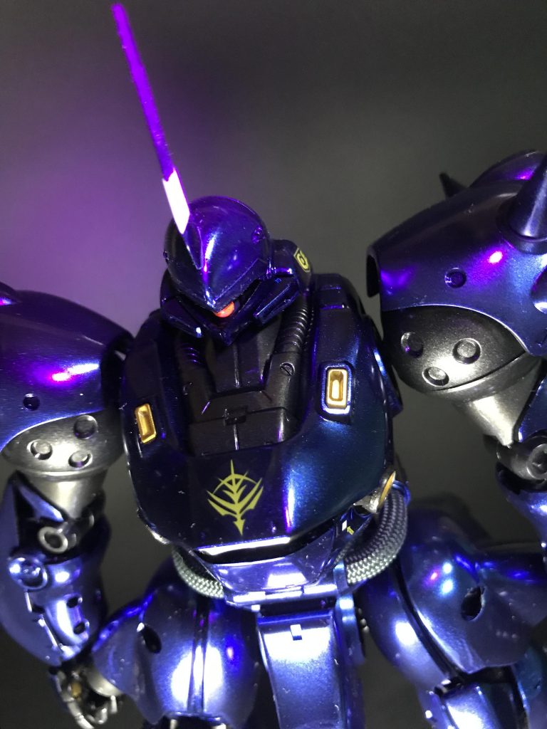 モノアイ蛍光ピンクで塗ったけど写真が上手くないせいで良くわかりませんね。