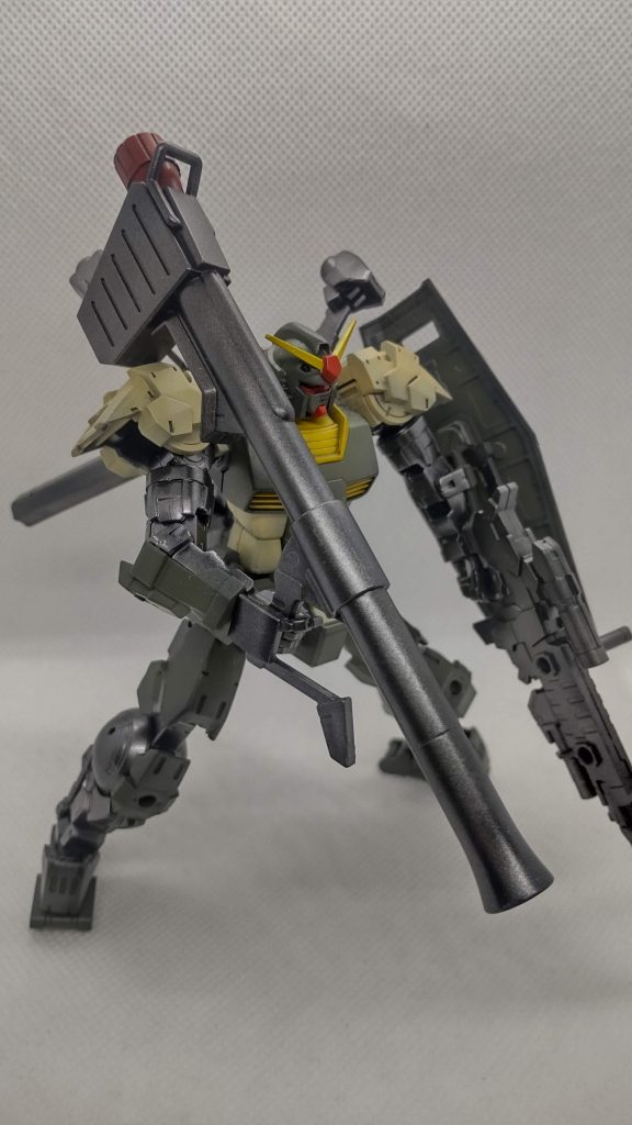 バズーカはガンダムの武器でそれ以外の武器は30mmのオプションパーツになります。