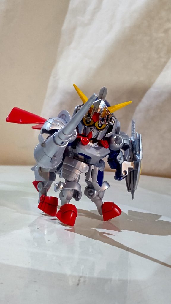 最後は騎士ガンダム！ 「騎士」と書いて「ナイト」と読むべし！レジェンドBBのこれはホント出来良くて、墨入れもほとんどいらないレベル。初心者にマジオススメ。