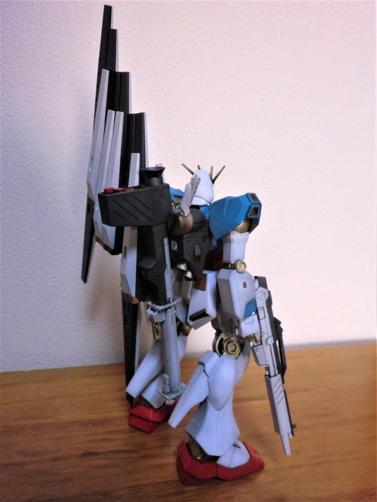 HGUC　νGUNDAM–4枚目/制作者：里満