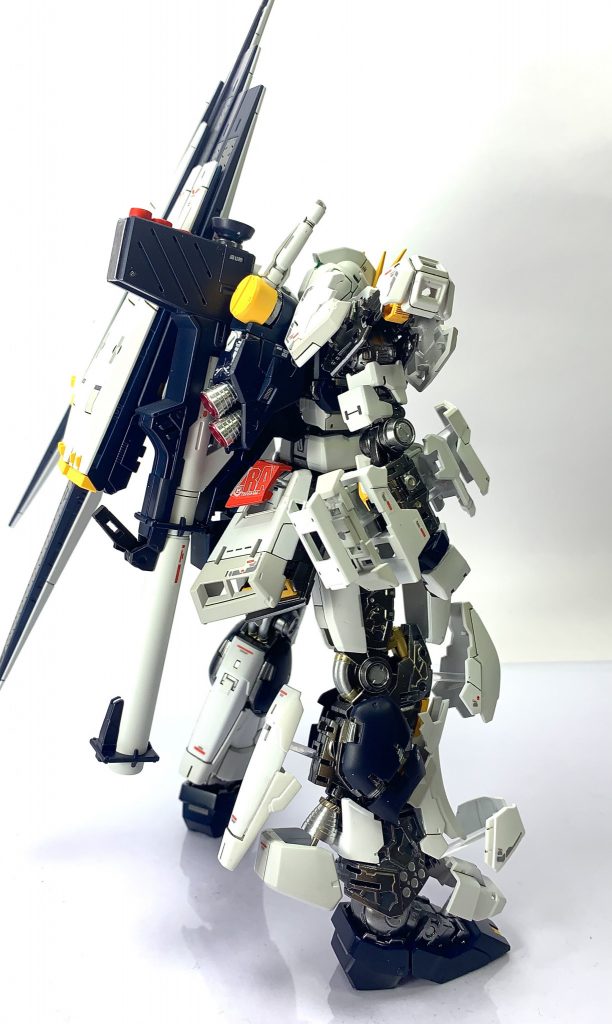 RX-93 νガンダム–2枚目/制作者：Edge_Model_Studio