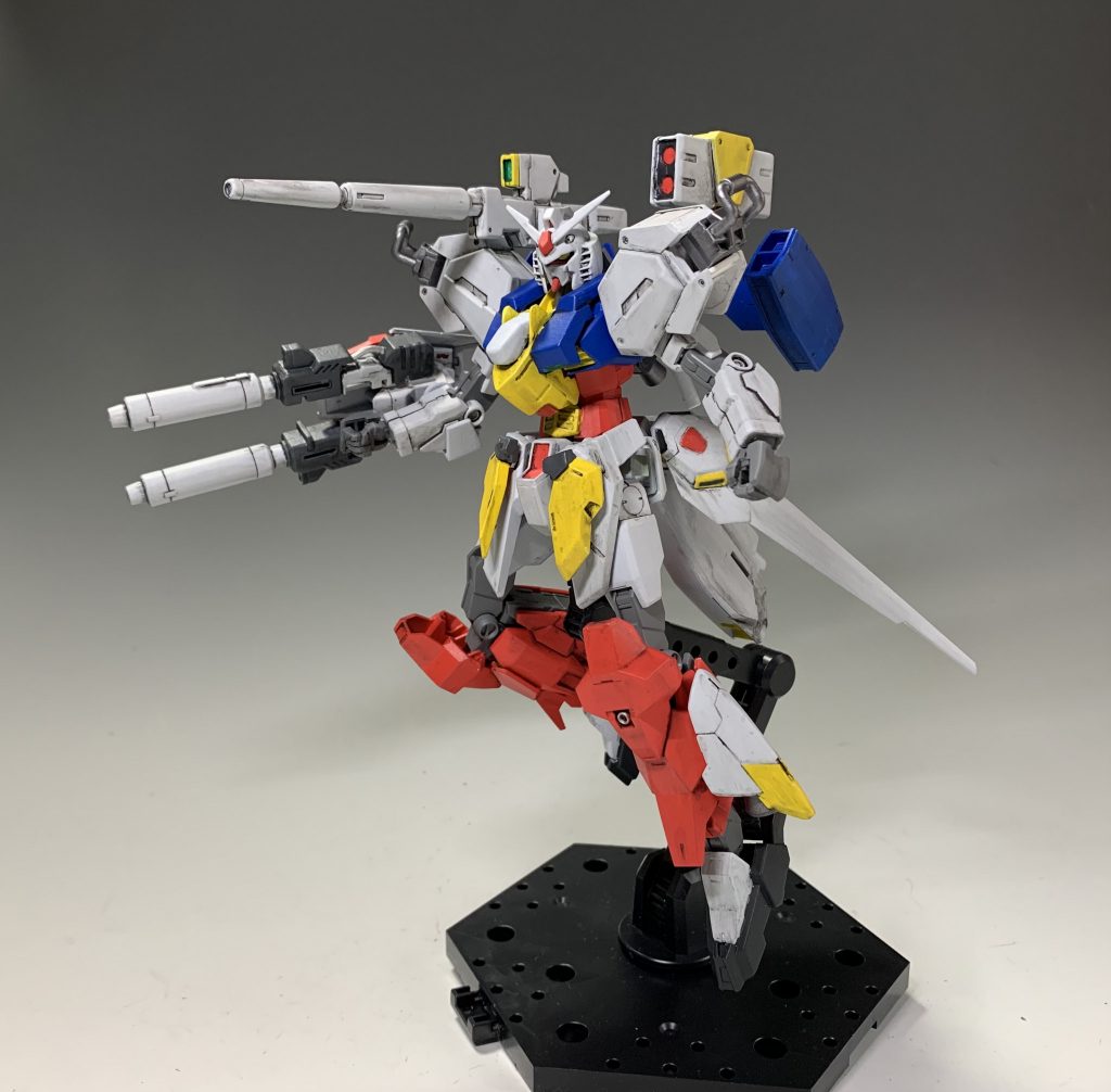 塗装は関節部はスプレーでそれ以外はファレホとシタデルカラーの筆塗りとなっています。