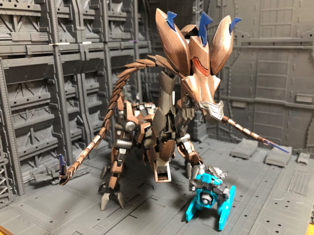 グレイズと戯れるドラグレイズ