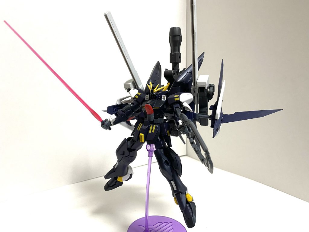 正面ロシュセイバー+リープスラッシャー構え