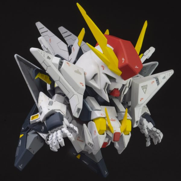 SDクスイーガンダム