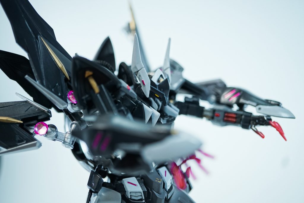 ガントレット内蔵型機関砲