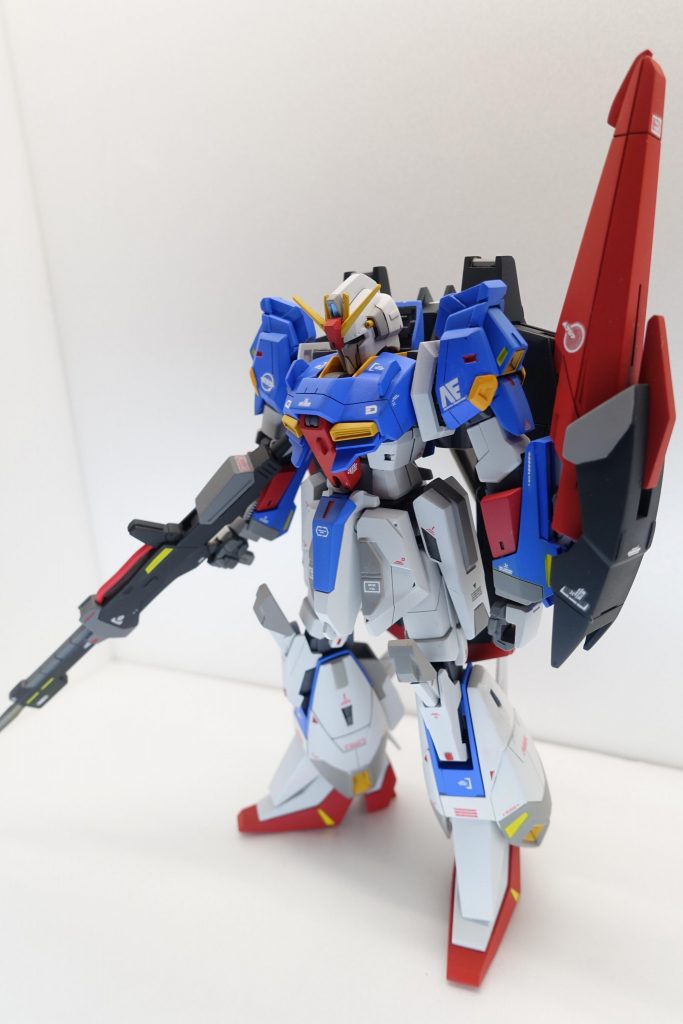 斜め前方から。