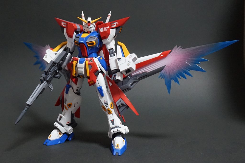 光の翼全体を入れて