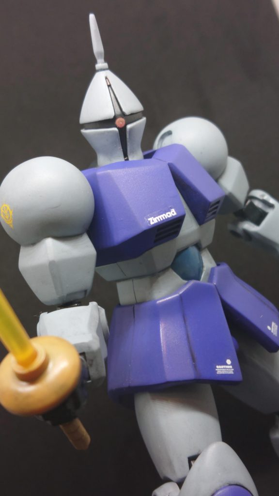 モノアイはHアイズに置き換えました。