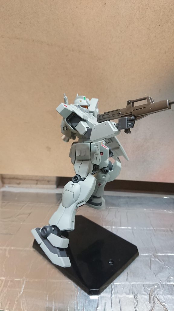 HGUC ジムカスタム–3枚目/制作者：ヒガシ