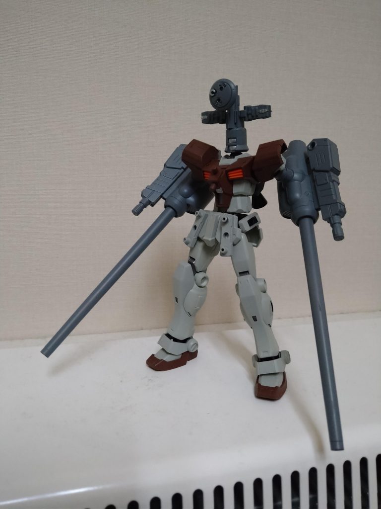 外装を全て外した状態。この状態でも機動力と火力は高いが、かなり打たれ弱くなる。